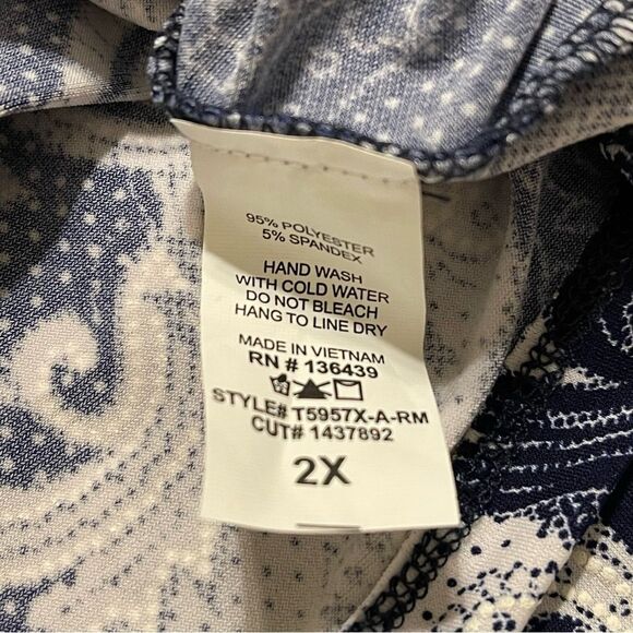 SJS Blue and White Flutter Sleeve Blouse - Picture 7 of 7